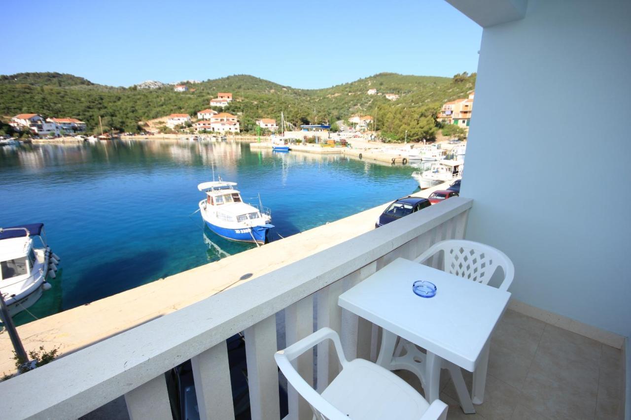 סאלי Apartments And Rooms By The Sea Zaglav, Dugi Otok - 8144 מראה חיצוני תמונה