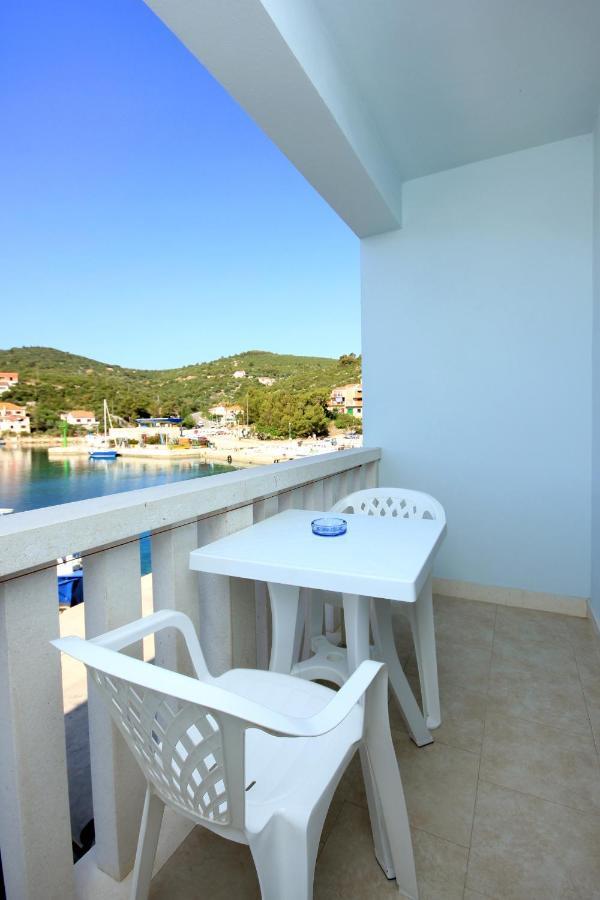 סאלי Apartments And Rooms By The Sea Zaglav, Dugi Otok - 8144 מראה חיצוני תמונה